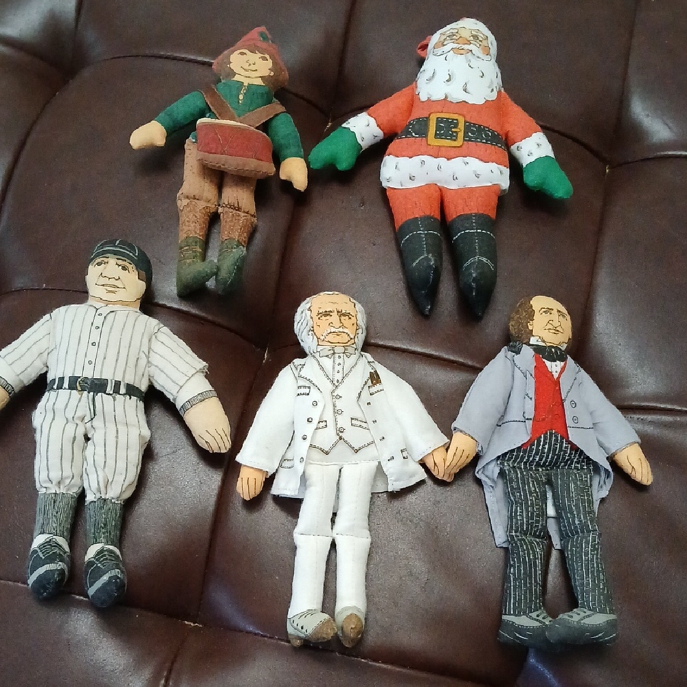 Five Hallmark Cloth Dolls SANTA, DRUMMER BOY, BABE RUTH, MARK TWAIN, P.T BARNUM